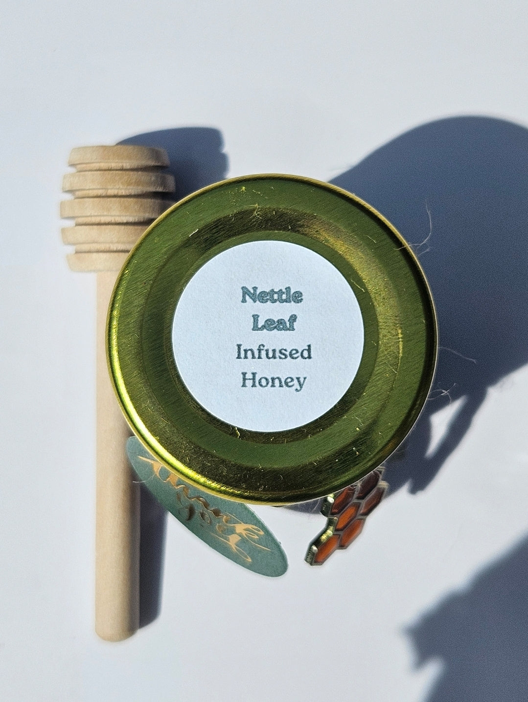 Green Grit – Nettle Leaf-Infused Honey